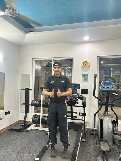 Thumbs up in the private gym.