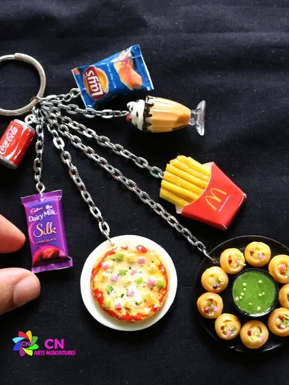 This assorted keychain shows how you can turn your favorite foods into wearable art. In my classes, you'll learn to make tiny pizzas, pani puri, chocolates, and more that you can carry with you everywhere.