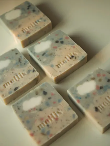 A group of 'Sweet Fig' bars, each one a comforting and rich sensory experience.