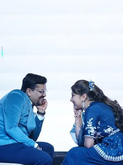 An intimate moment from a story-based dance performance, capturing the 'first meeting' scene. We use simple staging and expressive movements to bring these narratives to life for the audience.