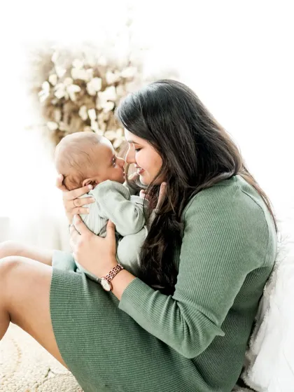 The pure connection between a mother and her newborn. We aim to capture these quiet, intimate gazes that are filled with so much love and wonder.