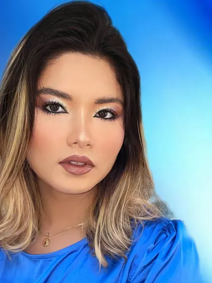A soft glam look with a colorful twist. The subtle rainbow blending on the eyelid adds a unique touch to this otherwise neutral and wearable style.