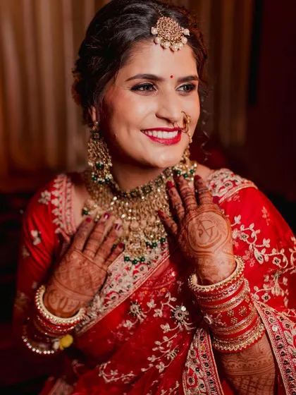 I believe every bride deserves to feel beautiful. This collection features more of the stunning bridal portraits I've had the pleasure of taking.