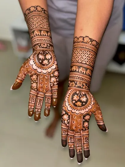A clear, top-down view of the lotus and elephant engagement design.