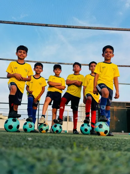Our proud players from the Kanakpura Road batch at Arihant College. We focus on building not just individual skills but also a strong sense of team unity.