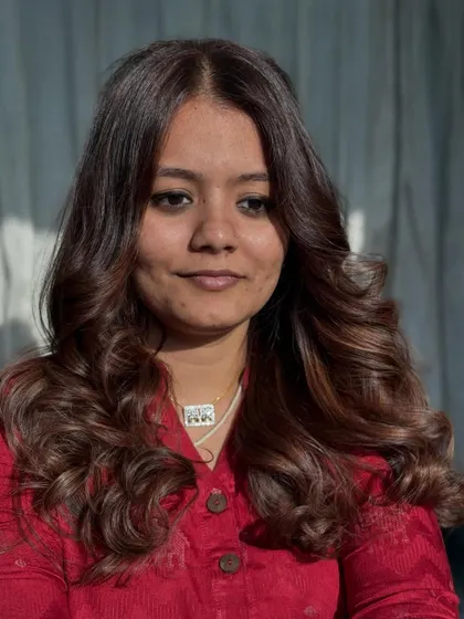 The same stunning look in natural sunlight, showing how the color comes alive and reveals its warm, dimensional tones.