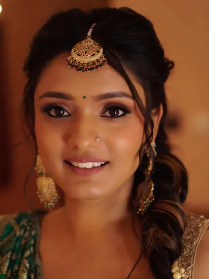 More glimpses into the vibrant and earthy makeup styles perfect for Mehendi celebrations, showing different angles and happy moments.