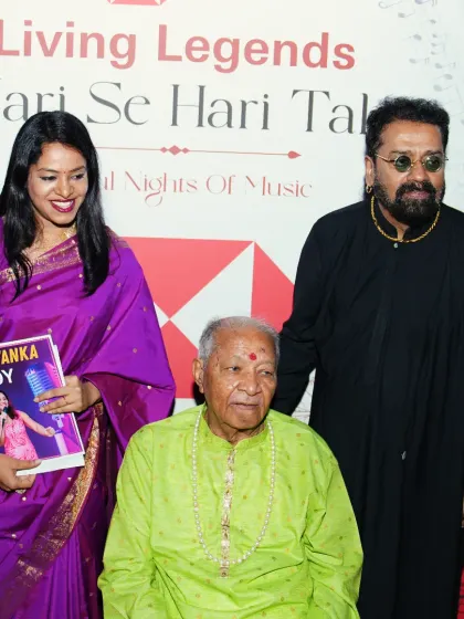 It was an absolute honor to share the stage with living legends Padma Shri Hariharan Ji and Padma Vibhushan Pt. Hariprasad Chaurasia ji. Hosting such prestigious cultural events requires a certain grace and respect, which I bring to every formal occasion.