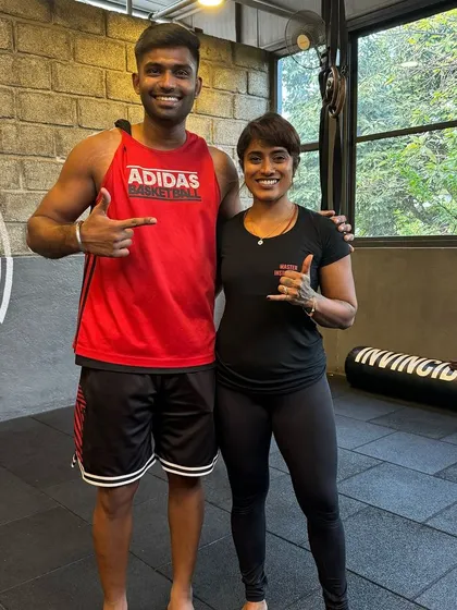 With India's master instructor for Animal Flow, Swetha. This training is crucial for the mobility and injury prevention techniques I teach.
