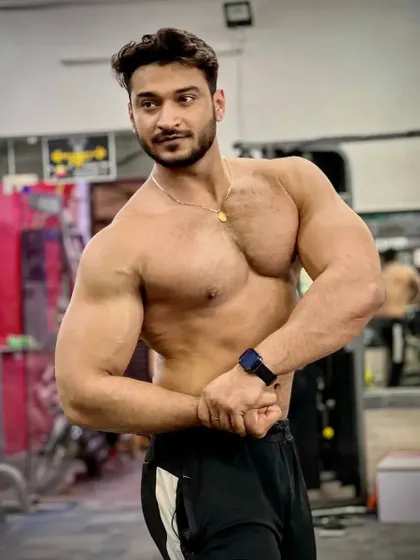 Gains. A duplicate of the previous image.
