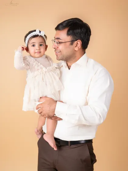 A sweet moment between a father and his daughter. These simple interactions create the most heartfelt photographs.