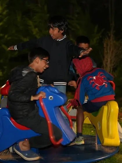 Laughter and fun on the merry-go-round. These are the moments that build a strong team bond.