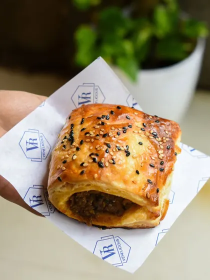 Our classic Chicken Puff, flaky and filled with a savoury chicken mixture, topped with sesame seeds. It's the perfect snack to go with a hot beverage.