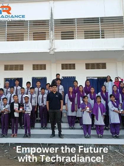A group photo of students and our instructor, celebrating the successful completion of a workshop and showcasing the projects they built.