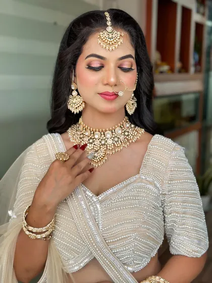 A close-up of the soft smokey eye and nude lip combination, a versatile look for any modern event.