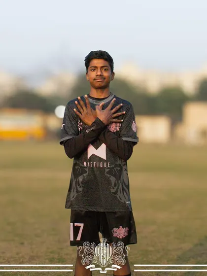 U17 Lion, a sign of solidarity.
