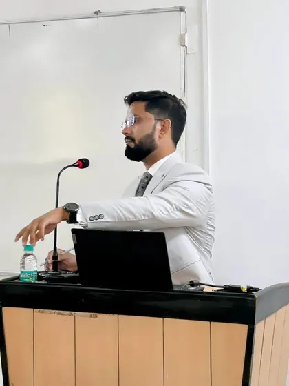 A side view from my lecture on effective oral speaking for law students. Clear communication is just as important in the classroom as it is in the courtroom.