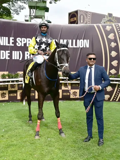 Mayne Magic, with jockey S. Antony Raj, after winning The Managing Committee Gold Cup.