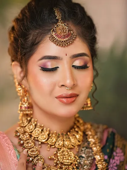 A close-up showcasing the soft, blended eyeshadow and perfectly defined brows that are essential for a polished bridal look.