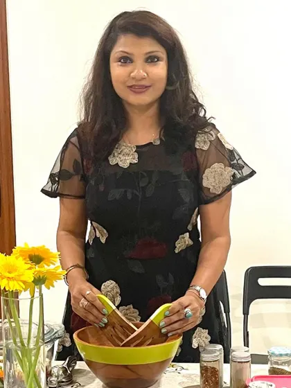 At a recent summer workshop for Rotary Bangalore Palmville, I focused on women's health. It was a pleasure to demonstrate how to prepare cooling, protein-rich summer salads and drinks.