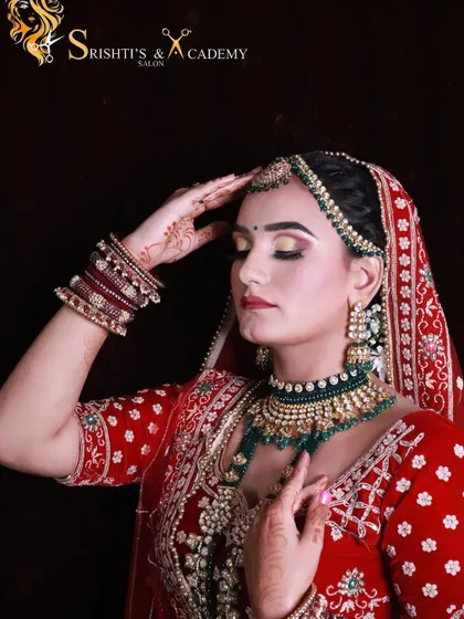 A moment of regal poise. The makeup is designed to be timeless, with a focus on flawless skin and defined eyes, ensuring the bride looks perfect in her wedding photos for years to come.
