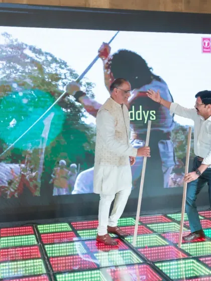 A fun, prop-based performance by the gentlemen of the family. Using simple props like sticks can make a dance more engaging and easier for non-dancers.