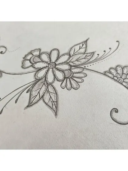A beautiful floral motif sketch. We teach various drawing techniques like hatching and stippling to help students develop their unique artistic style.