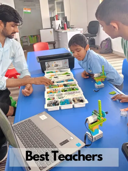 Our camps are led by the best teachers who are passionate about STEM and know how to engage young minds.