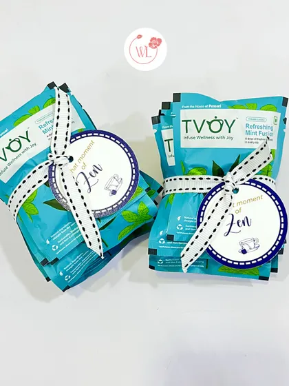 A moment of zen for the groom's crew. Small bundles of refreshing mint green tea are a thoughtful inclusion in a hamper, providing a moment of calm amidst the wedding chaos.