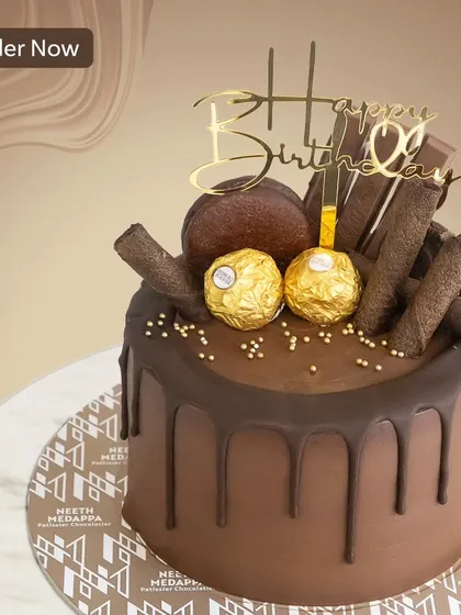 Another look at the irresistible Ferrero Rocher cake, a perfect fusion of chocolate cake and hazelnut bliss.