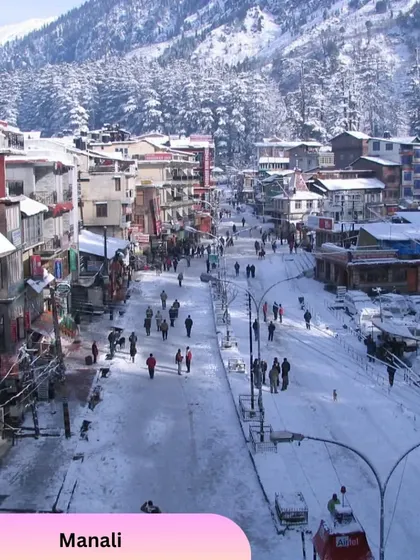 The famous Mall Road in Manali covered in snow. We can travel in different seasons, offering unique experiences each time.