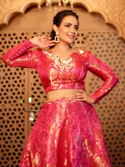 A candid and happy moment from the Diwali shoot. The actress's smile brings the whole look to life, showing that glamorous makeup can also feel joyful and approachable.