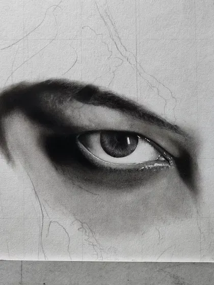 The eye after more shading and blending, starting to look more three-dimensional.