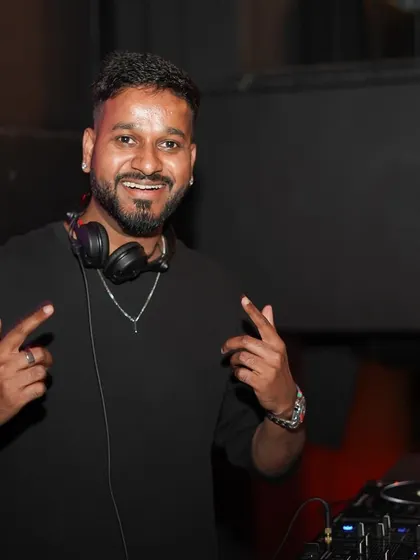Announcing a Diwali bash at Toca.