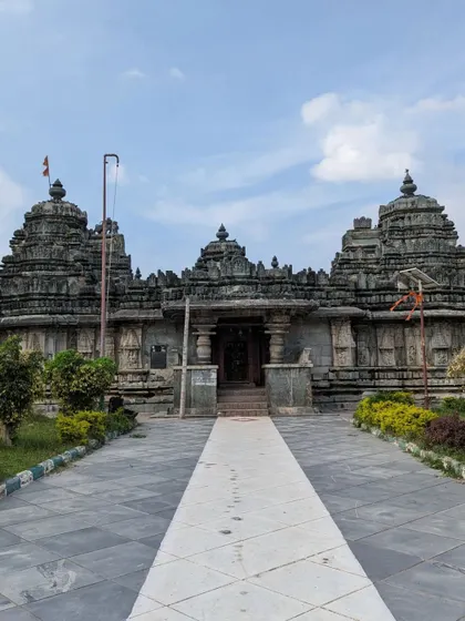 A duplicate image of the serene and symmetrical entrance to the Hirenallur temple. I hope to return one day to sketch the temple's interior.