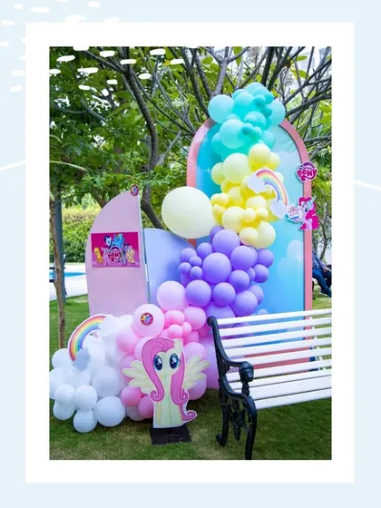 A duplicate of the 'My Little Pony' photobooth.