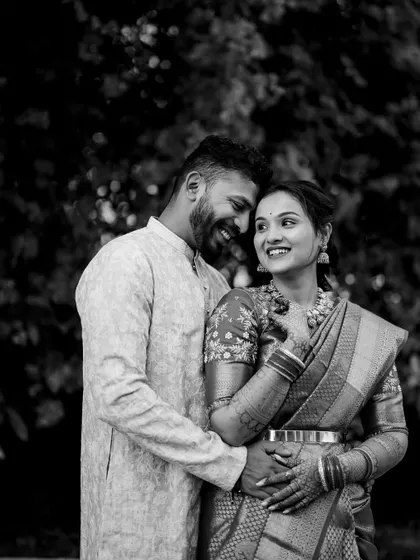A timeless black and white version of Devika and Laukik's engagement portrait.