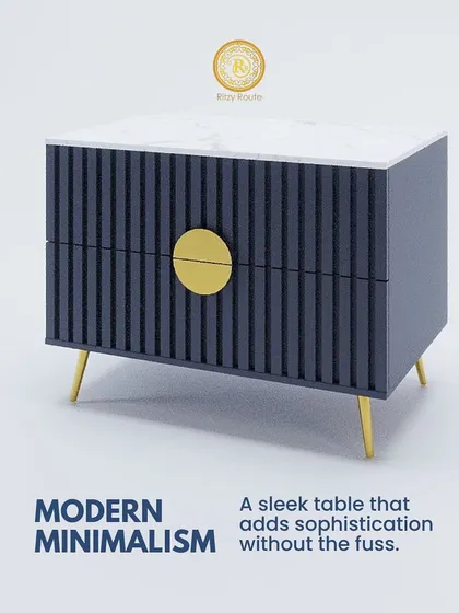 An example of modern minimalism, this sleek console table features a ribbed texture, a marble top, and a striking central gold handle. It adds a touch of sophistication without any fuss.