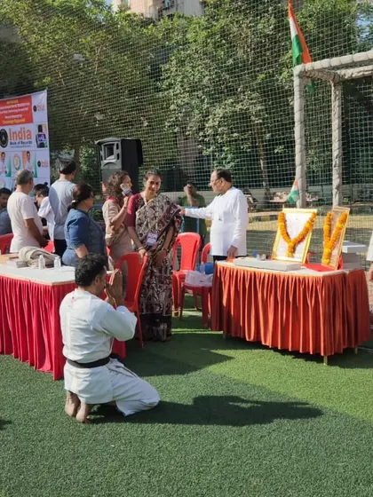 Seeking blessings before the record attempt. I believe that success is only possible with the blessings of God, my parents, and my gurus.