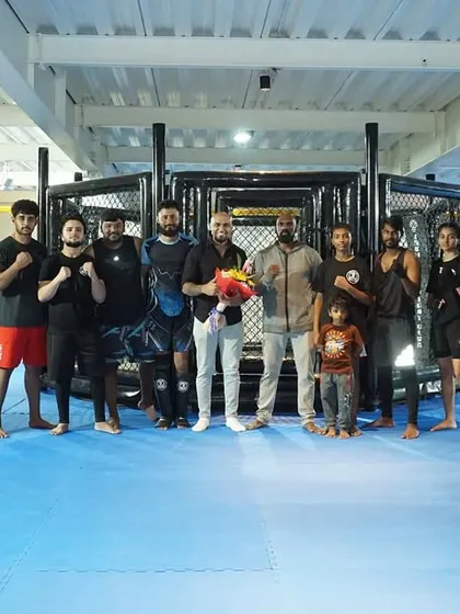 Another photo with the team and our special guest, King James. We are proud to be a hub for the fighting community in Bangalore.