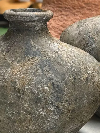 A close-up of the beautiful, aged texture on one of my small 'Cebol' style planters.