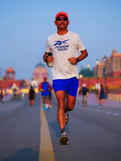Hitting a strong pace during our long-distance Sunday session. We work on building stamina and mental toughness, preparing our runners for any challenge.