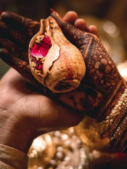 Some traditions are incredibly powerful. The Kanyadan is a sacred and emotional ritual, and I focus on capturing the details, like the joining of hands, that symbolize this profound moment of blessing and letting go.