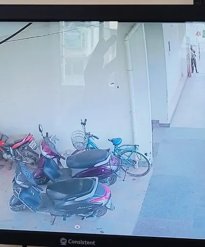 This is a live feed from a CP Plus 2.4MP camera I installed in a parking garage in Varthur.