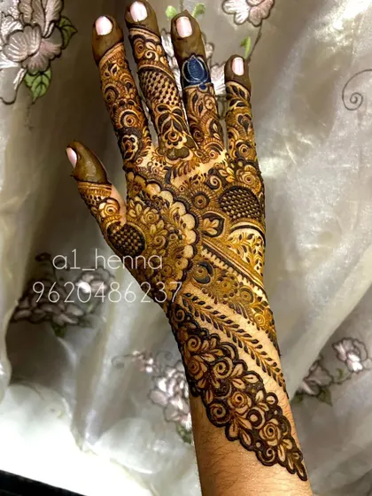 Another view of the detailed diagonal design, showing the fine line work and shading.
