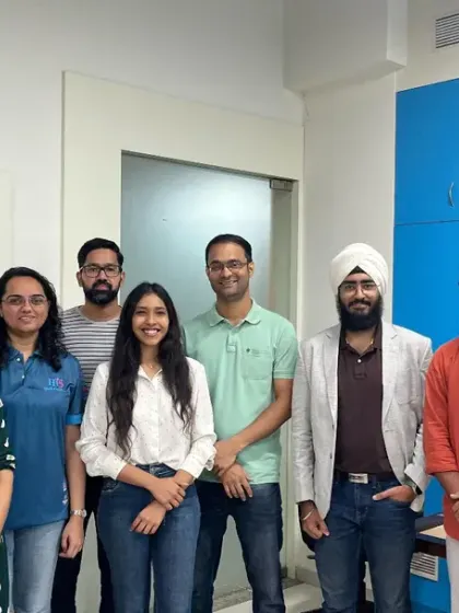 The Simply Sport team with the leadership of Hi 5 Youth Foundation. Strong partnerships with like-minded organizations are key to expanding our 'Simply Smiles' mental health initiative for coaches and athletes.