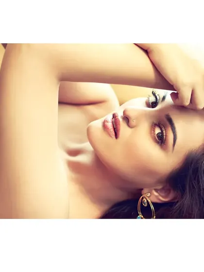 A quiet moment with the lovely Sonakshi Sinha. The soft lighting and relaxed pose bring out a gentle and introspective side. It’s a beauty portrait that feels natural and serene.