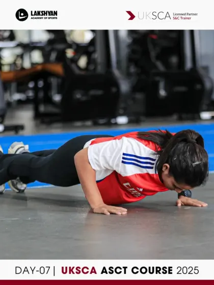 A participant demonstrates perfect push-up form during the strength-based training assessment on Day 7 of the UKSCA course.