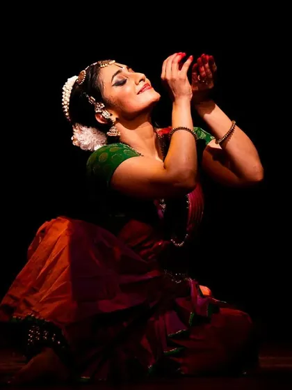 A thoughtful review from Sruti Magazine, reflecting on the joyful and multilingual compositions from my Narada Gana Sabha performance.