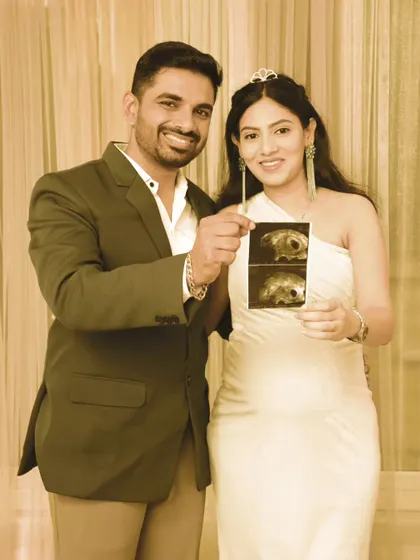 The first family photo. We love capturing these special moments with your baby's first pictures, a beautiful way to announce your journey.